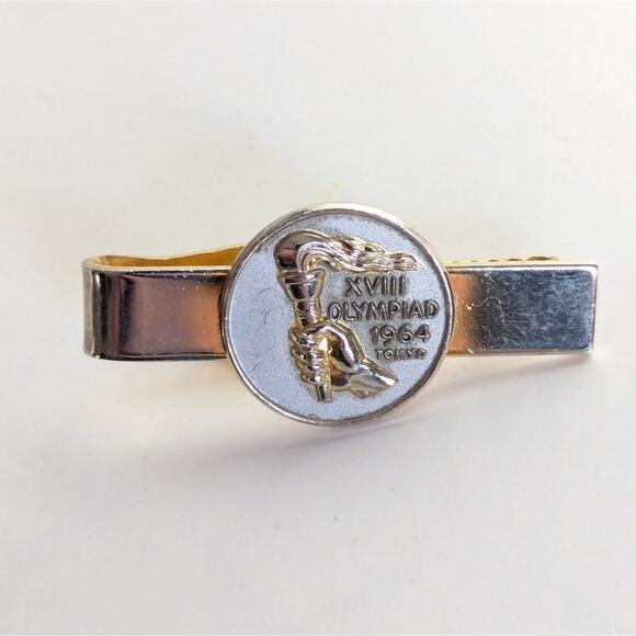 Vintage Hook Fast RI Gold Tone Original XVIII Olympiad 1964 Tokyo Tie Bar Clasp - Picture 1 of 4